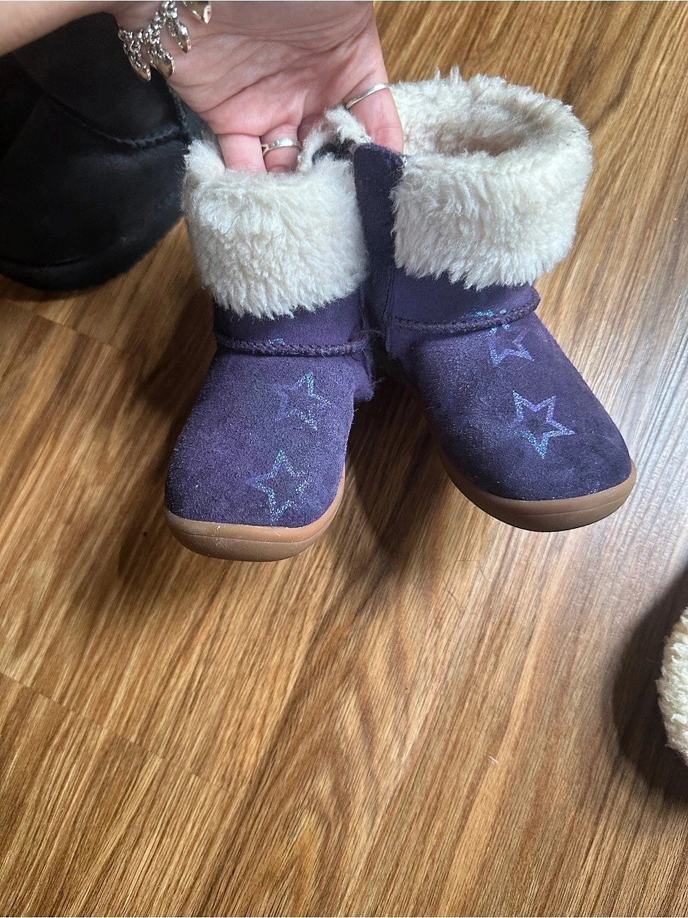 UGG Classic II Iridescent Stars Boot Kids Purple Star Boots Size